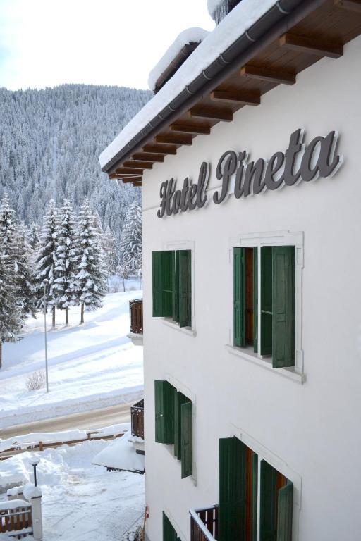 Hotel Pineta Falcade Exteriér fotografie